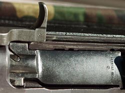 Closed bolt