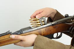 Loading M1895